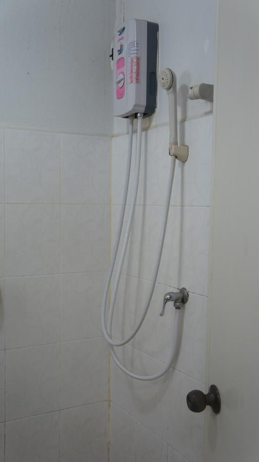 Jj Guesthouse Chiang Mai Dış mekan fotoğraf